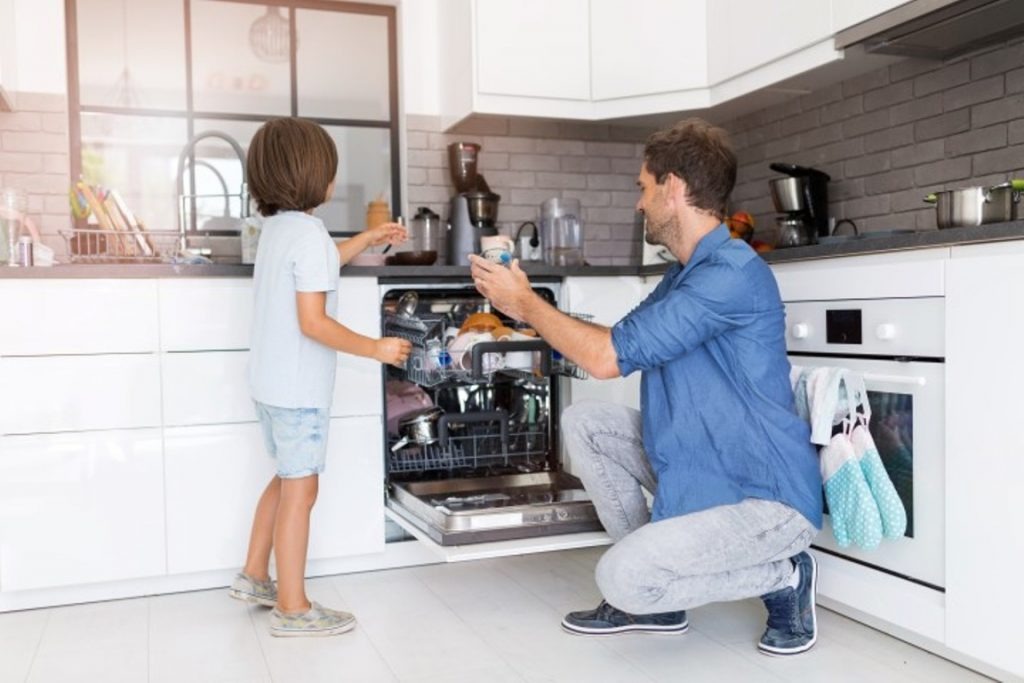 dishwasher repair technicians